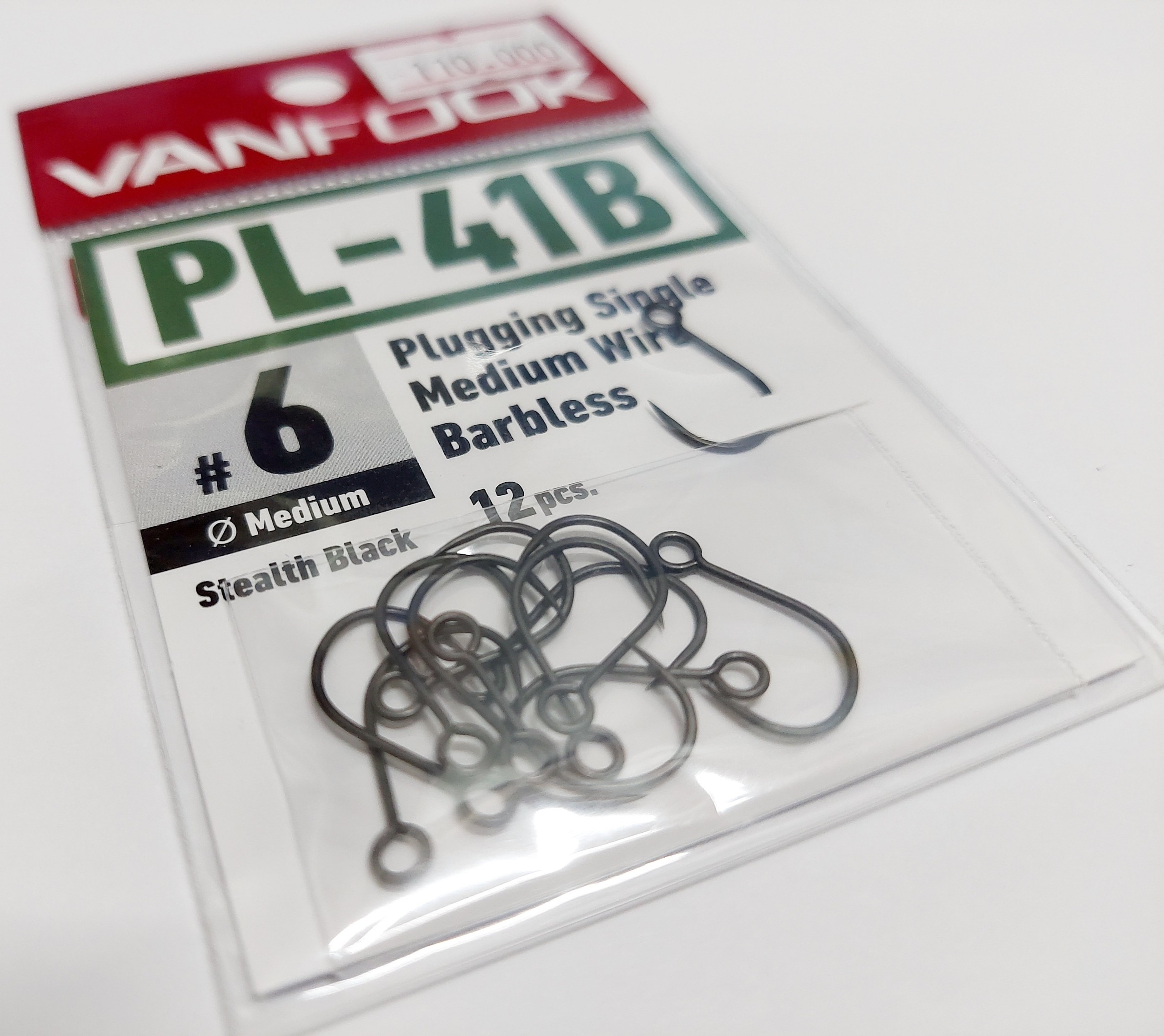 PL-41B Plugging Single Medium Wire Barbless Hooks